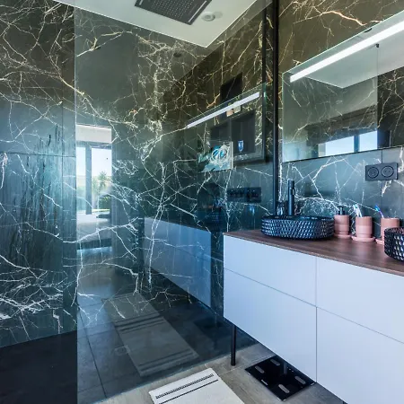 La Californienne - Contemporaine Design * Sauvian